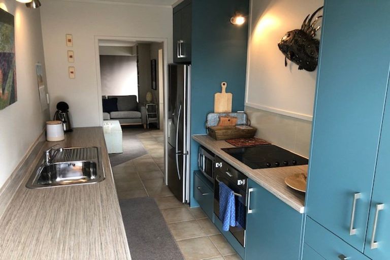 Photo of property in 40 Maunganui Road, Mount Maunganui, 3116