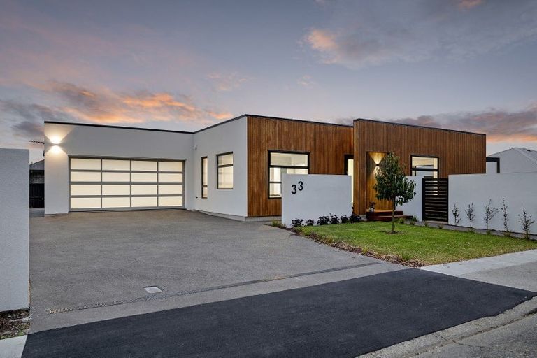 Photo of property in 33 Marshall Street, Rangiora, 7400