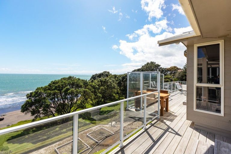 Photo of property in 24 Motukari Place, Onaero, Urenui, 4383