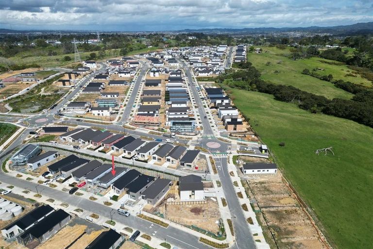 Photo of property in 71 Puwha Street, Massey, Auckland, 0614