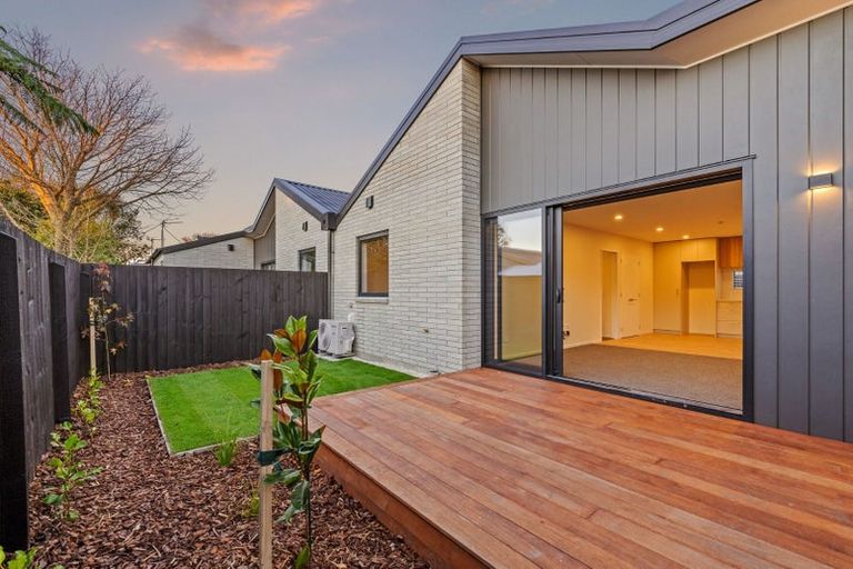 Photo of property in 1/93 Wildberry Street, Woolston, Christchurch, 8023