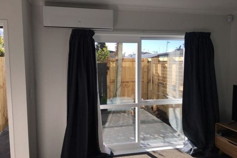 Photo of property in 18/10u Burrows Place, Frankton, Hamilton, 3204