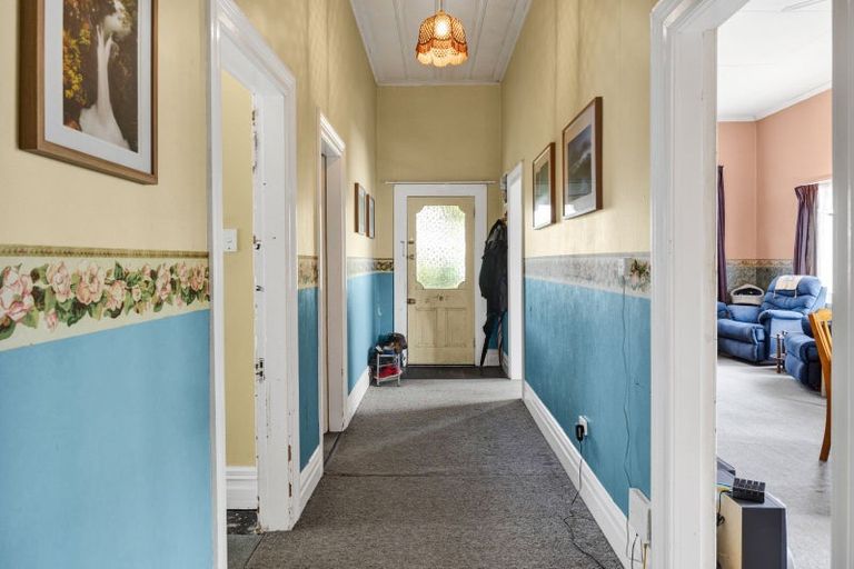 Photo of property in 76 Cordelia Street, Stratford, 4332