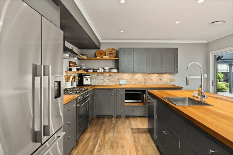 Photo of property in 26 Valley View, Bethlehem, Tauranga, 3110