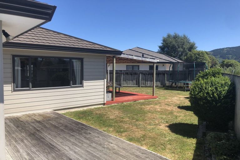 Photo of property in 38 Talbot Grove, Trentham, Upper Hutt, 5018