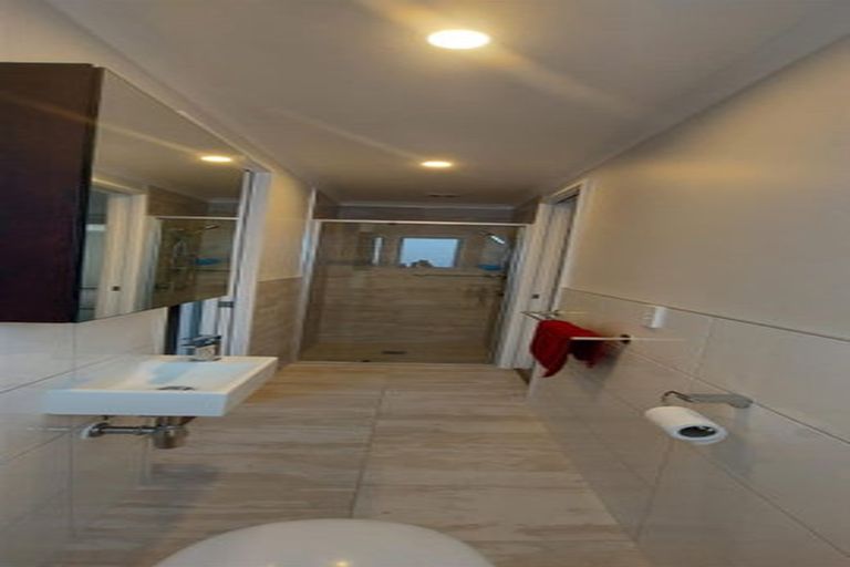 Photo of property in 14 Makatiti Street, Pukekohe, 2120