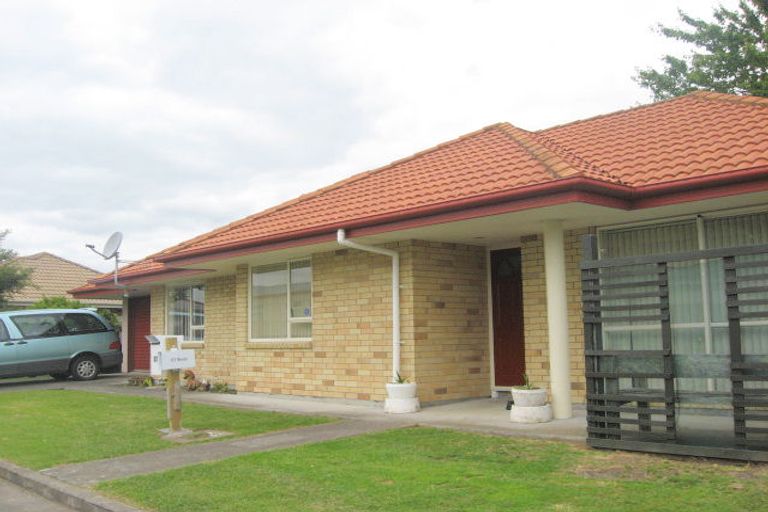 Photo of property in 37 Takanini School Road, Takanini, 2112
