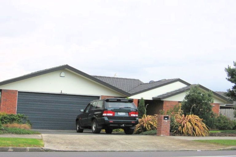 Photo of property in 171 Kilkenny Drive, East Tamaki Heights, Auckland, 2016