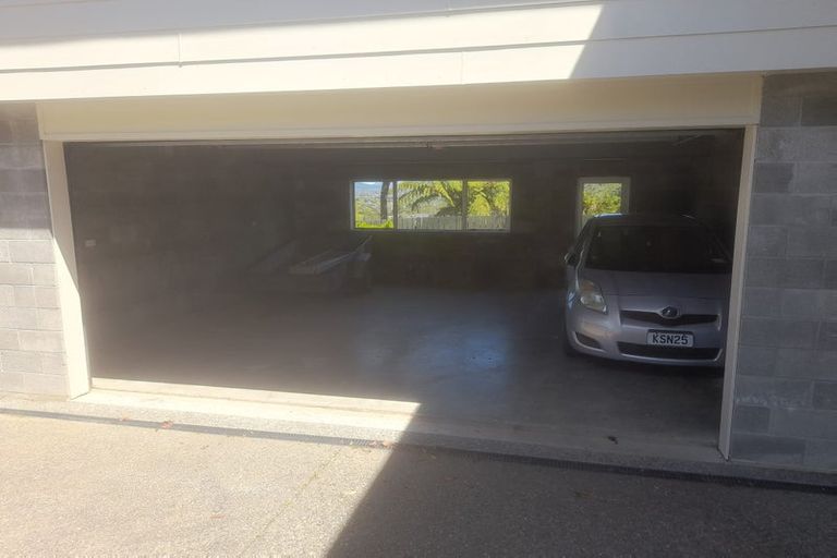 Photo of property in 43 Sunnyview Drive, Brown Owl, Upper Hutt, 5018