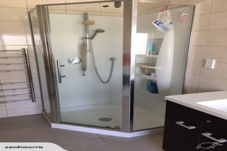 Photo of property in 73d Nile Road, Milford, Auckland, 0620