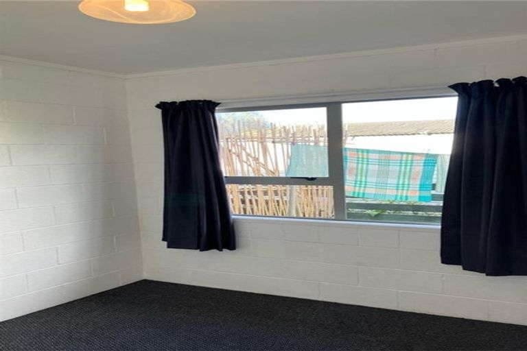 Photo of property in 15unit Madill Street, Tuakau, 2121