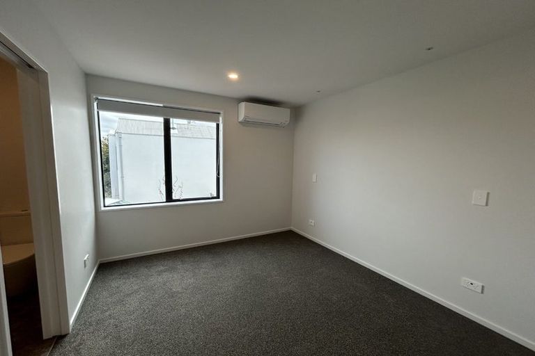 Photo of property in 2/60 Derby Street, St Albans, Christchurch, 8014