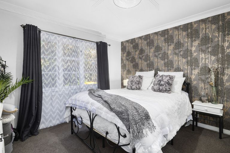 Photo of property in 98 Dunrobin Street, Waverley, Dunedin, 9013