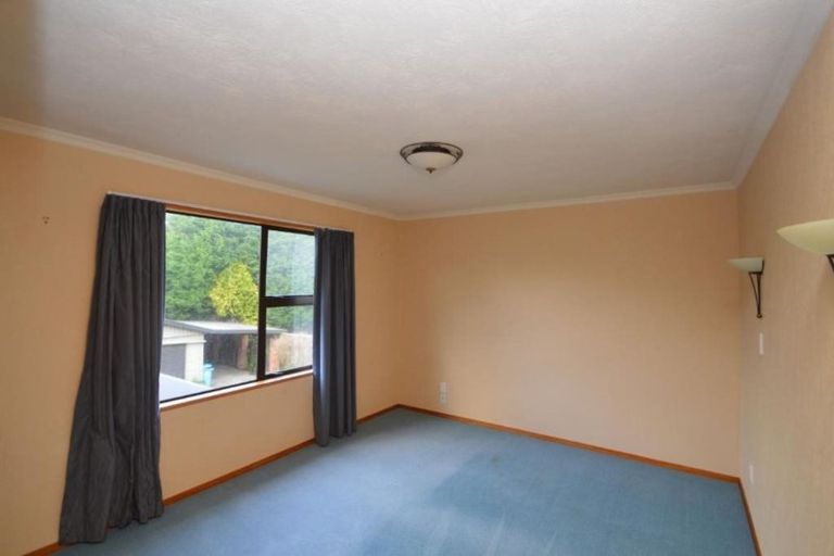 Photo of property in 78 Matua Road, Otatara, Invercargill, 9879