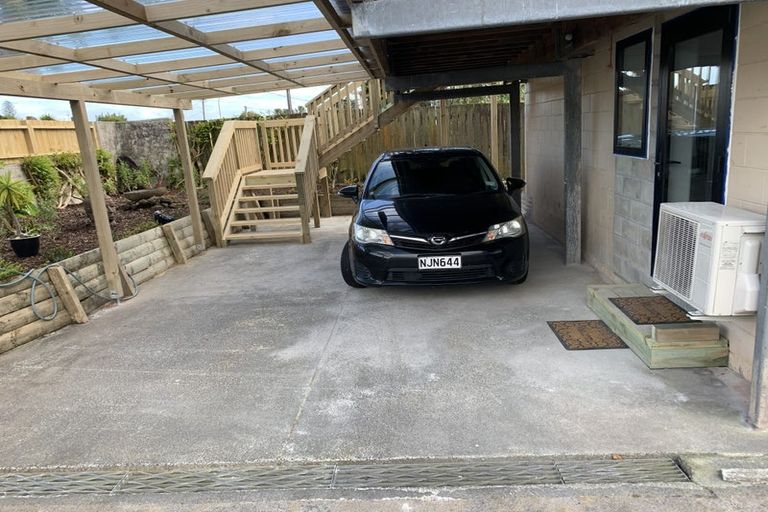 Photo of property in 108 Portage Road, New Lynn, Auckland, 0600