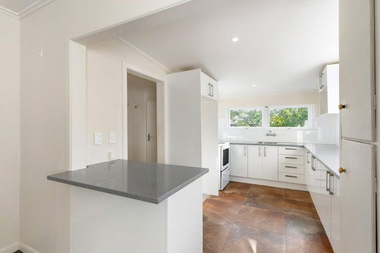 Photo of property in 692 Beach Road, Browns Bay, Auckland, 0630