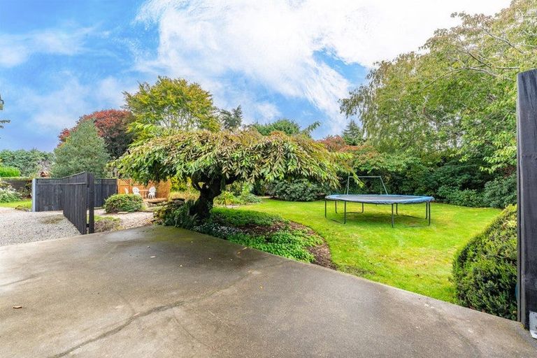 Photo of property in 39 Hedley Road, Levels, Timaru, 7973
