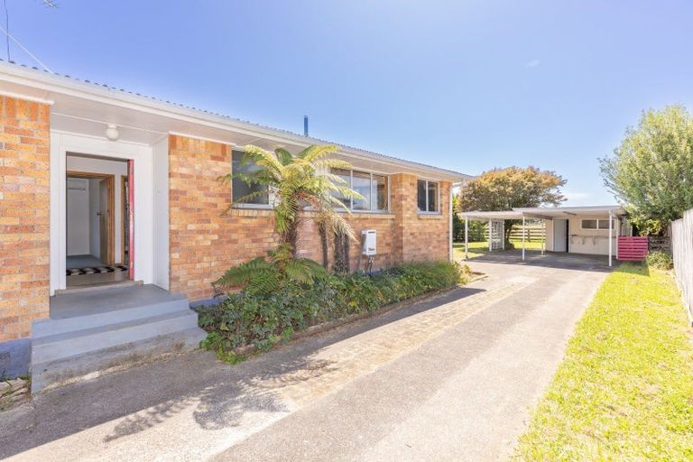 Photo of property in 888 Hazelmere Crescent, Te Awamutu, 3800