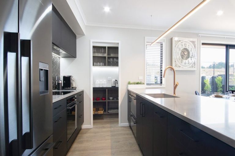 Photo of property in 4 Urumaraki Avenue, Helensville, 0800