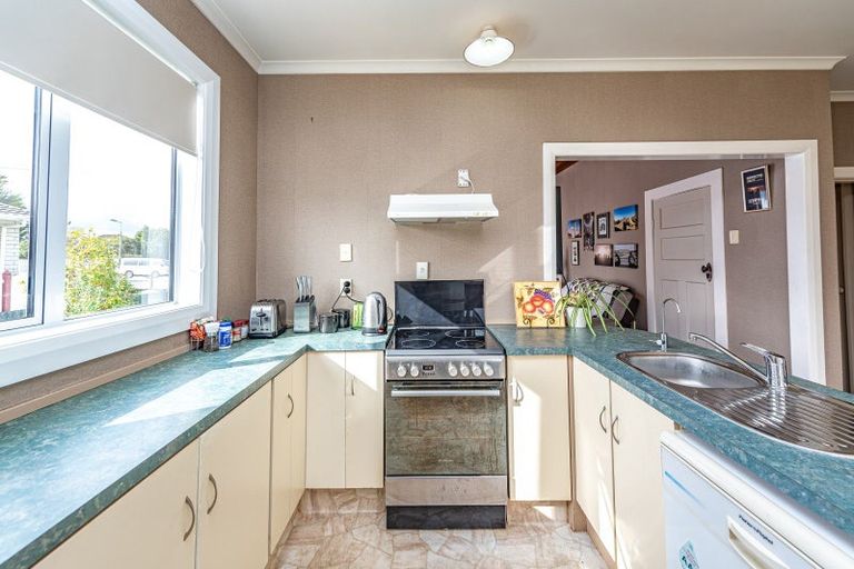 Photo of property in 54 Tawa Street, Gonville, Whanganui, 4501