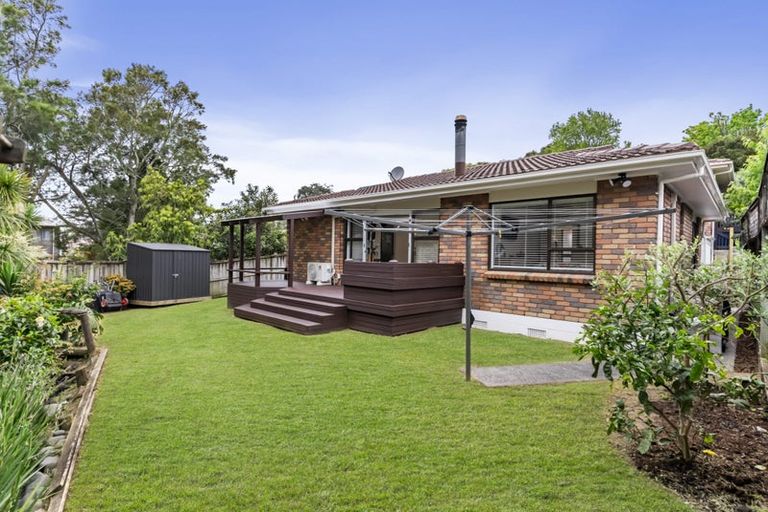 Photo of property in 2/12 Fitzwilliam Drive, Torbay, Auckland, 0630