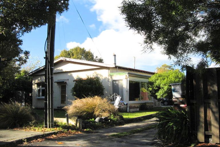 Photo of property in 2/38 Vienna Street, Waltham, Christchurch, 8023
