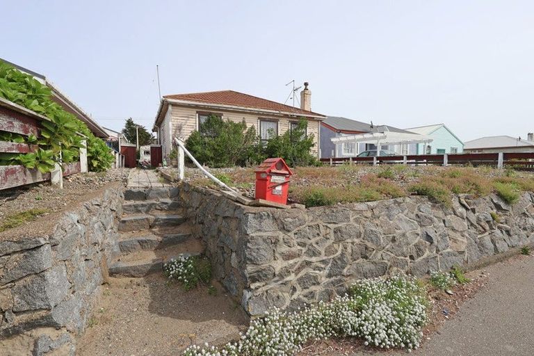 Photo of property in 40 Blackwater Street, Bluff, 9814