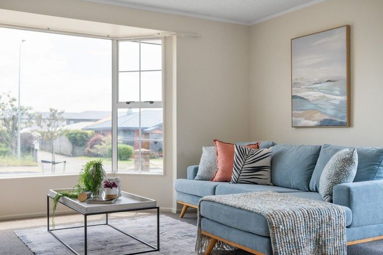 Photo of property in 27 Karina Crescent, Redwoodtown, Blenheim, 7201