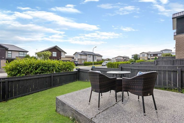 Photo of property in 6 Hirimate Place, Flat Bush, Auckland, 2019