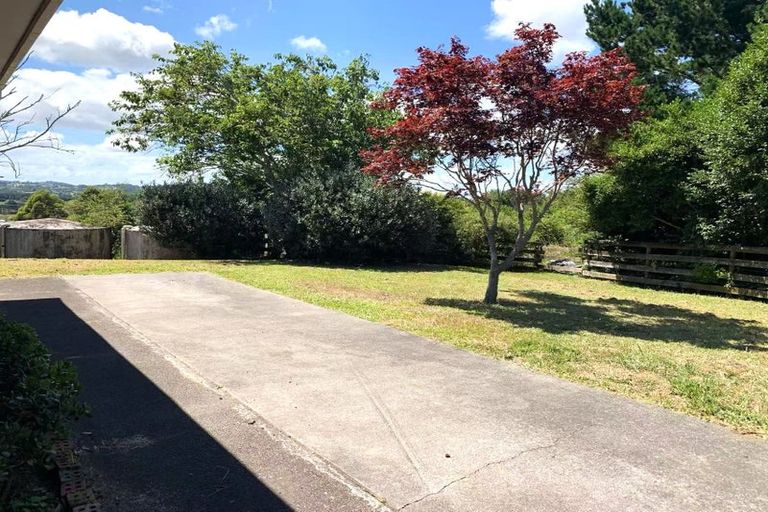 Photo of property in 74 Deacon Road, Riverhead, Kumeu, 0892