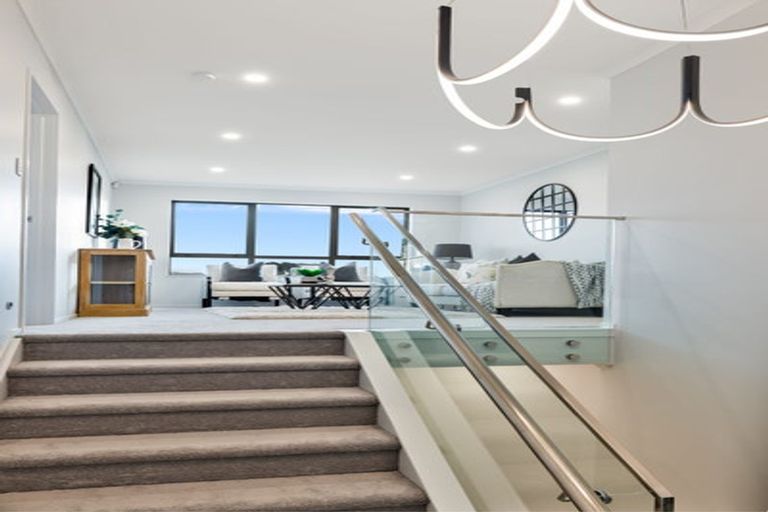 Photo of property in 6 Ambrosia Avenue, Henderson, 0612