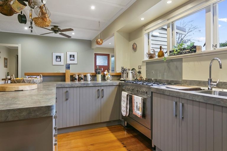 Photo of property in 145 Taylor Street, Cambridge, 3434