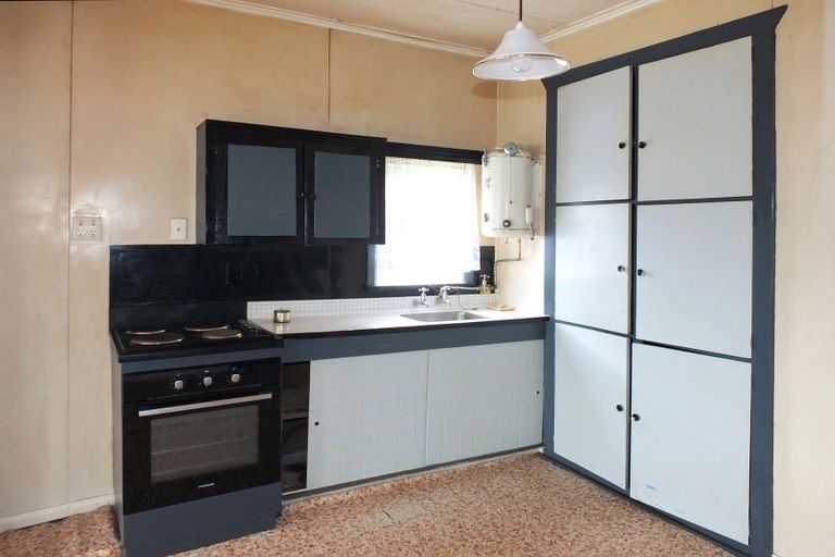 Photo of property in 46 Signal Street, Foxton Beach, Foxton, 4815