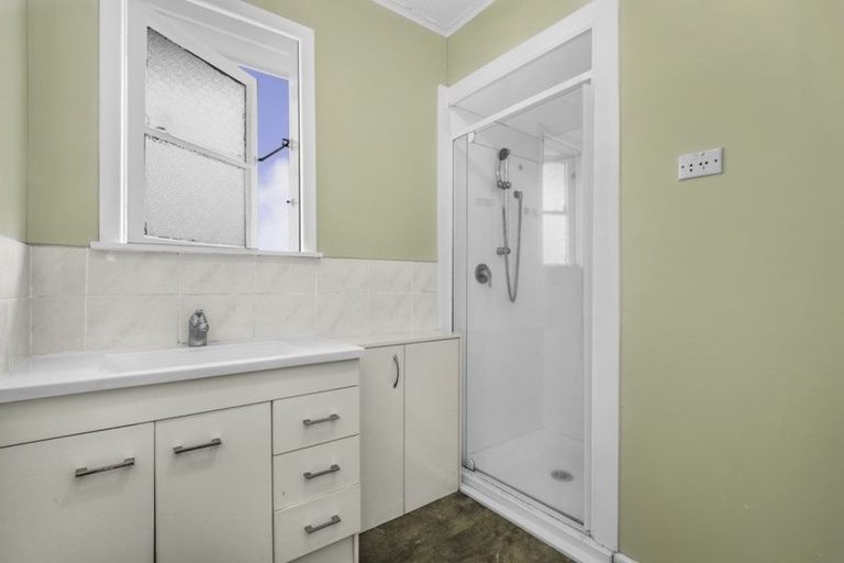 Photo of property in 32 Montgomery Avenue, Pukekohe, 2120