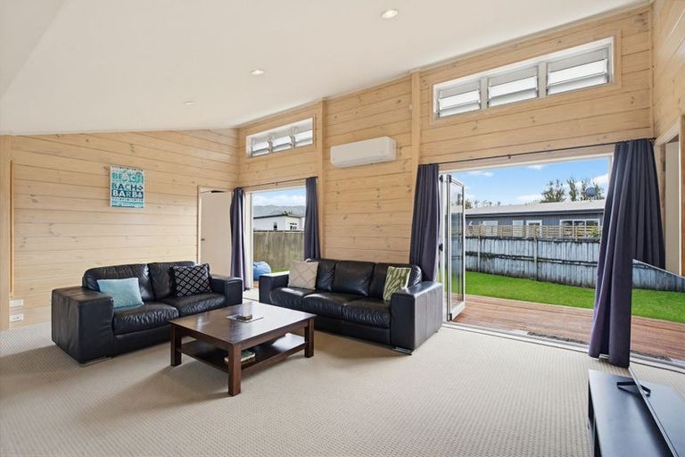 Photo of property in 42 Carina Way, Whitianga, 3510
