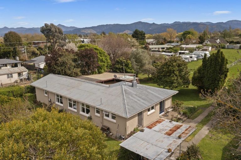 Photo of property in 12 Hammerichs Road, Rapaura, Blenheim, 7272