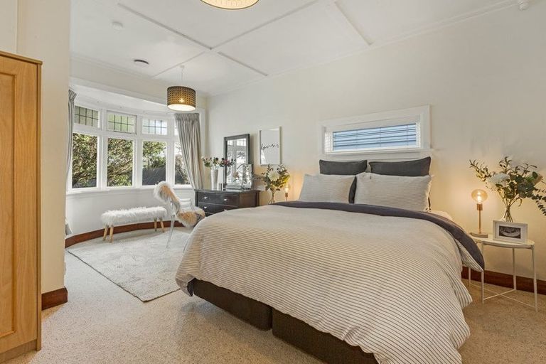 Photo of property in 35 Tirangi Road, Rongotai, Wellington, 6022