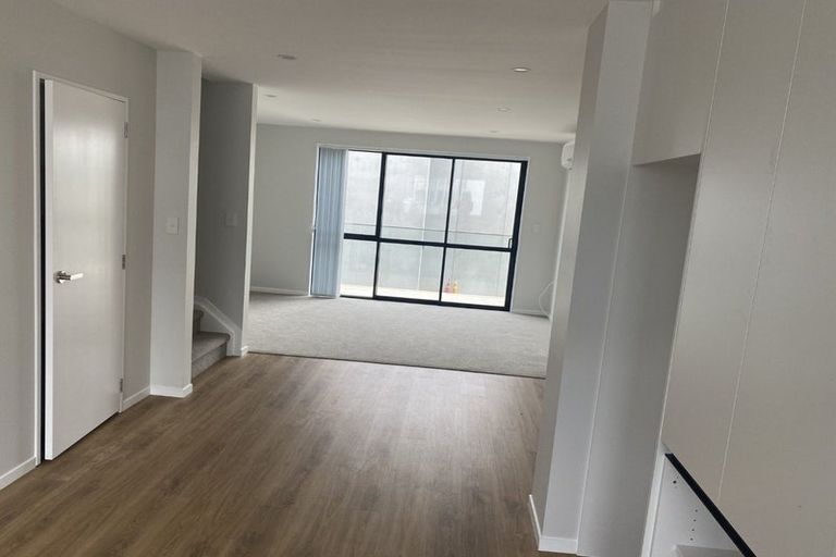 Photo of property in 2 Hinonga Loop, Silverdale, 0932