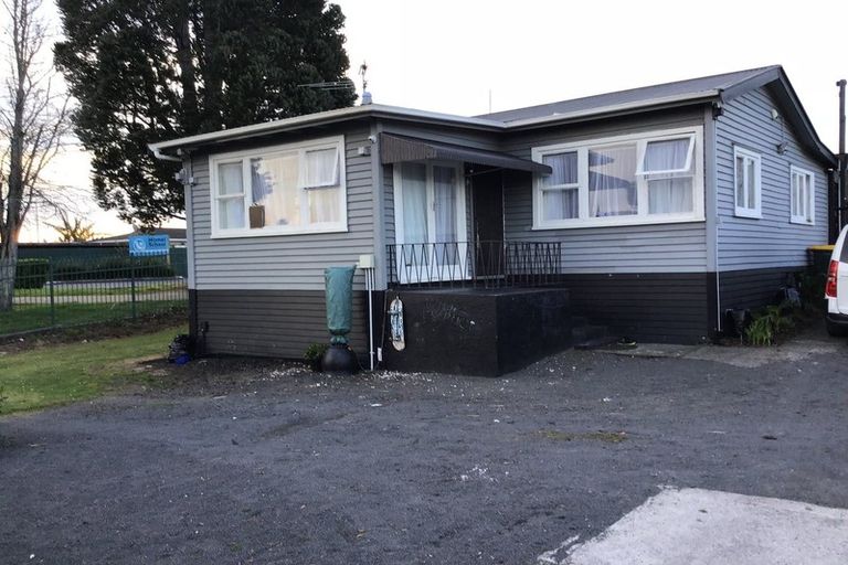 Photo of property in 87 Browns Road, Manurewa, Auckland, 2102