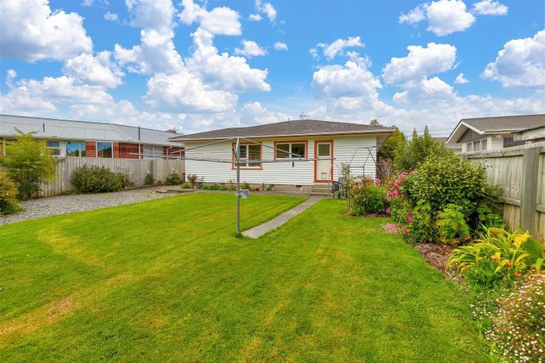 Photo of property in 35 Mavin Road, Hoon Hay, Christchurch, 8025