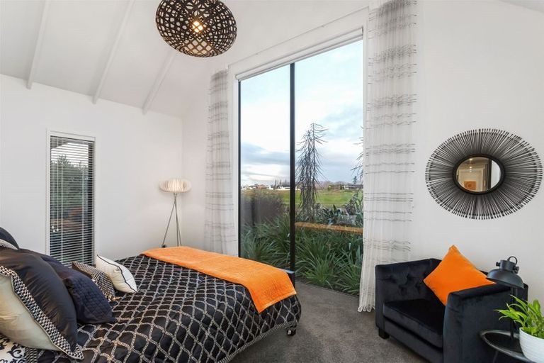 Photo of property in 24 East Stream Lane, Northwood, Christchurch, 8051