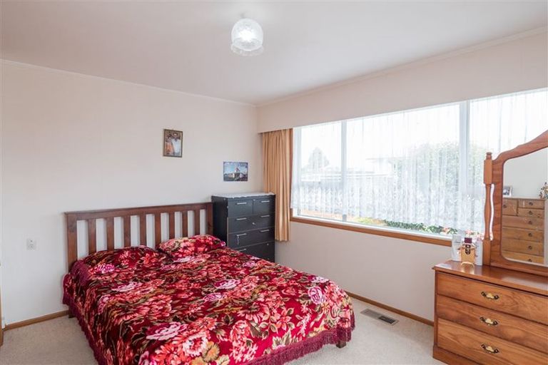 Photo of property in 25 Pacey Avenue, Hawera, 4610