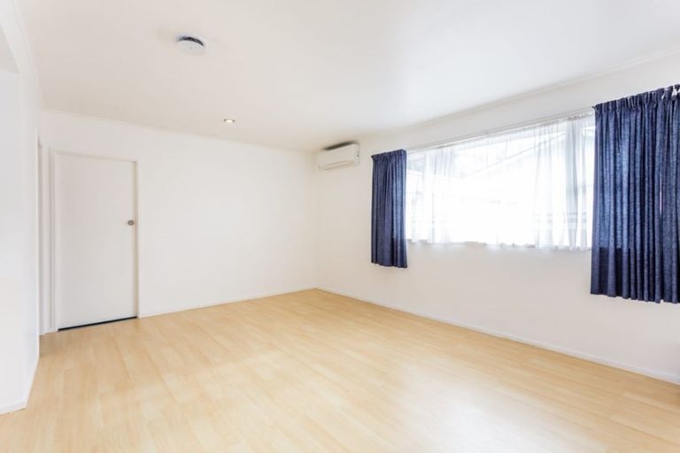 Photo of property in 13/85 Edmonton Road, Henderson, Auckland, 0612