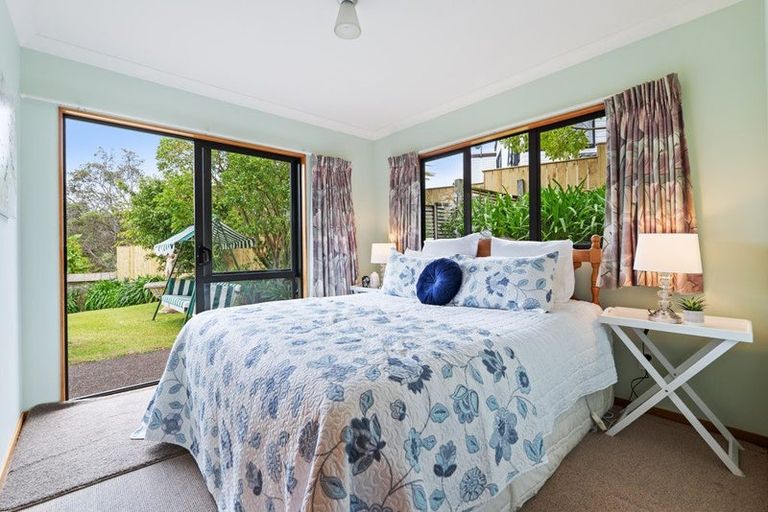 Photo of property in 19 D'urville Place, Gulf Harbour, Whangaparaoa, 0930
