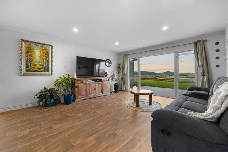 Photo of property in 555 Bickerstaffe Road, Maungaturoto, 0587