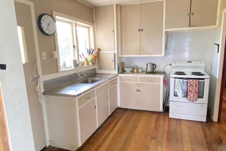 Photo of property in 34 Old Wairoa Road, Papakura, 2110