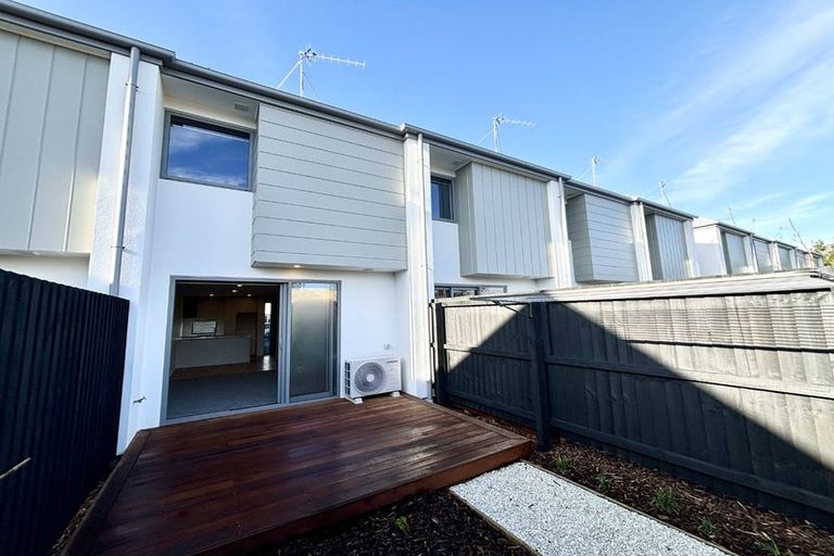 Photo of property in 69 Bampton Street, Shirley, Christchurch, 8061