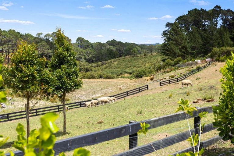 Photo of property in 117a Potter Road, Dairy Flat, Albany, 0792
