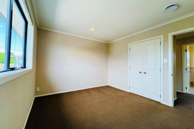 Photo of property in 30 Toomer Place, Beachlands, Auckland, 2018