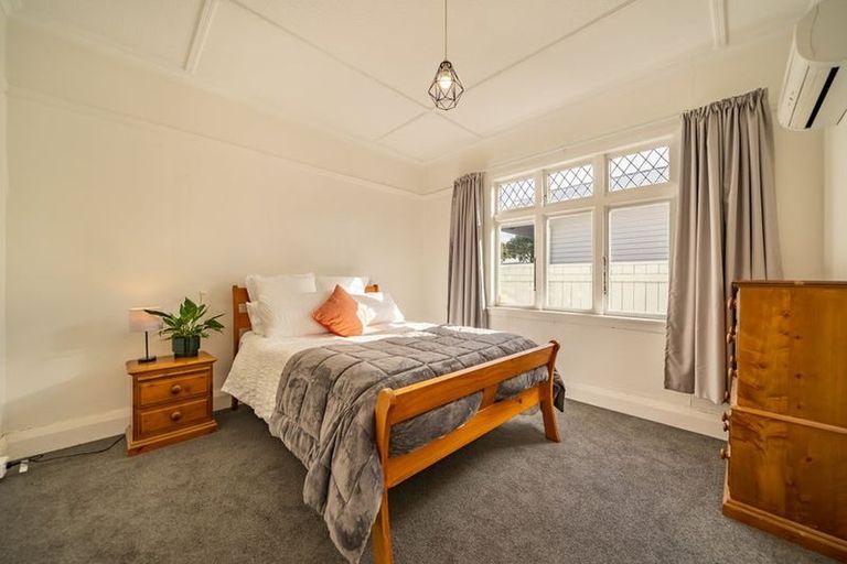 Photo of property in 3 Malone Road, Waterloo, Lower Hutt, 5011